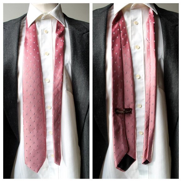 Vintage Etienne Aigner Cranberry Pink Blue & White Embroidered Diamond Silk Tie - Picture 7 of 10